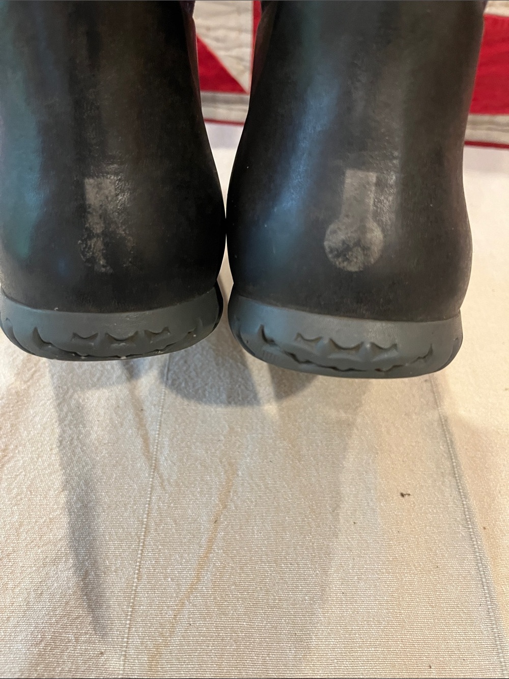 Bogs Kids Black Rain Boots with Purple Trim and Space Print - Picture 4 of 10